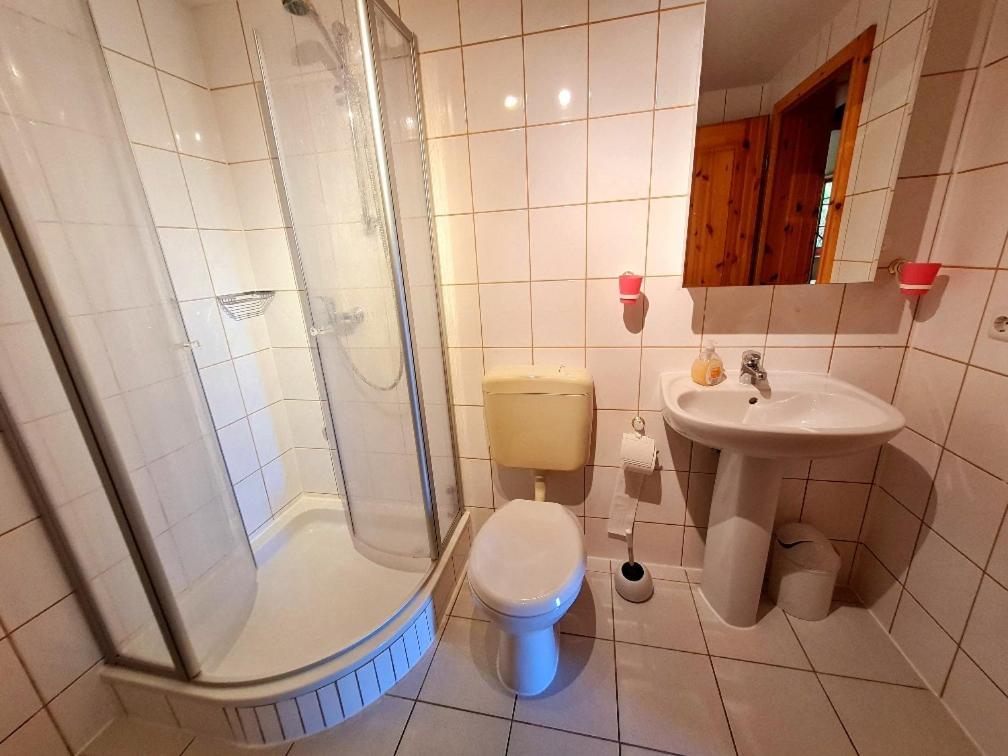Alte Und Neue Buednerei Apartment Gross Zicker ภายนอก รูปภาพ
